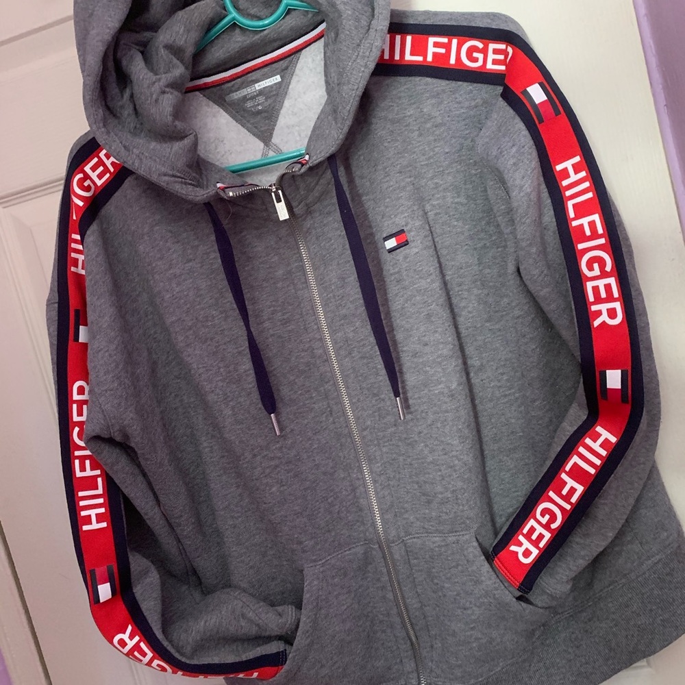 Tommy Hilfiger Sweatsuit Set